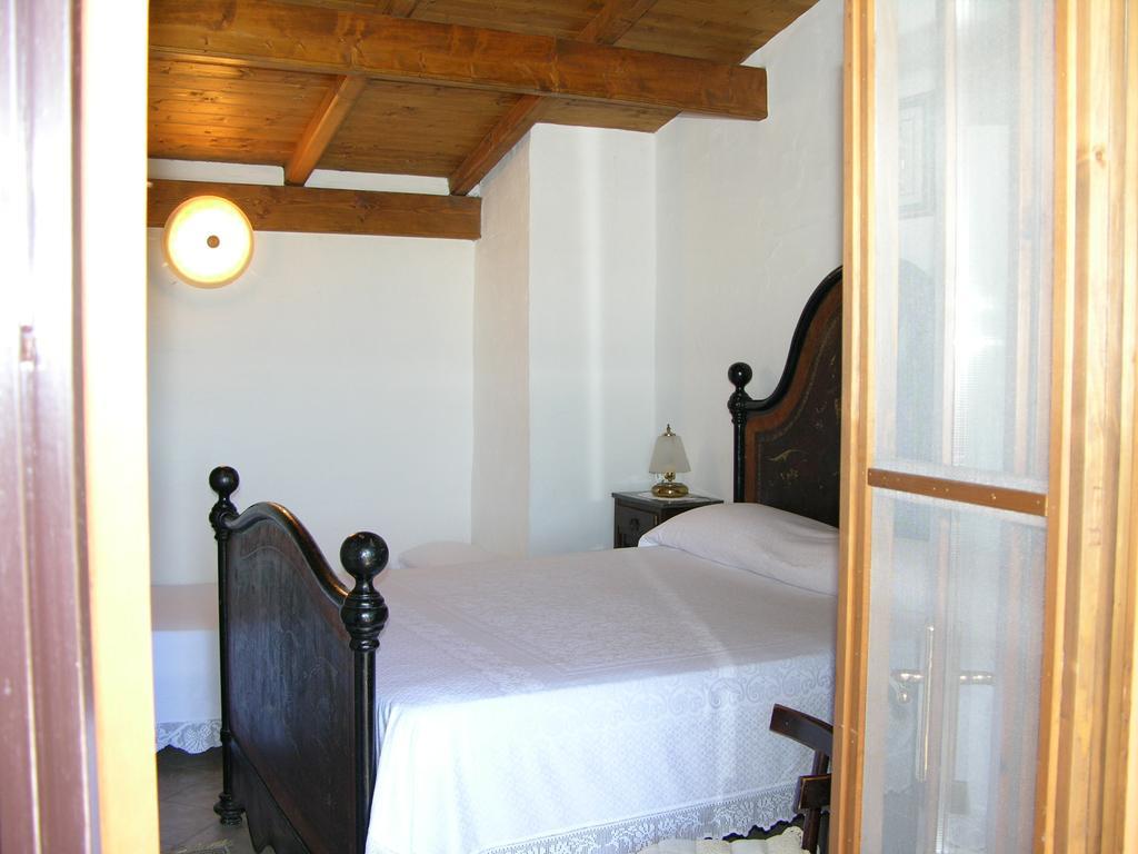 Antico Casolare Sorso-Tourist Rental Δωμάτιο φωτογραφία